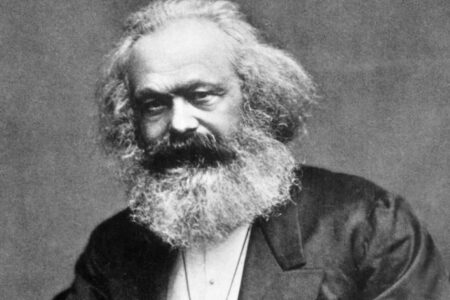 ¿Quién es Karl Marx?