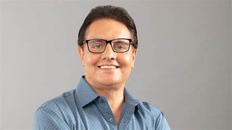 ¿Quién es Fernando Villavicencio?